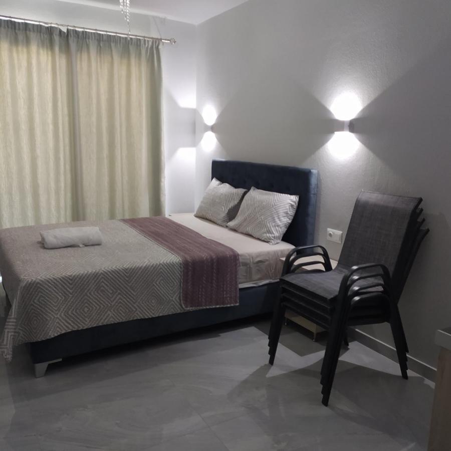 Mei's Luxury Stavros (Thessaloniki)