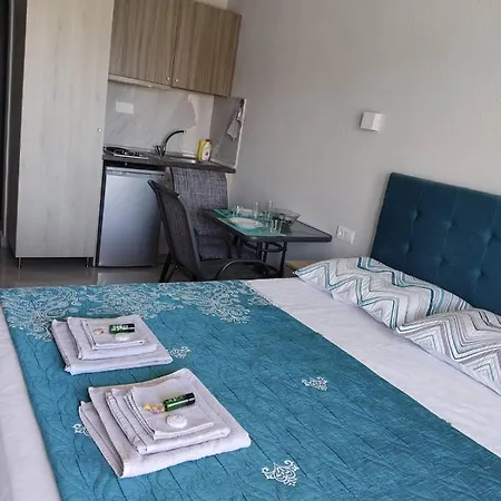Mei'S Luxury Apartments Stavros  Exterior photo